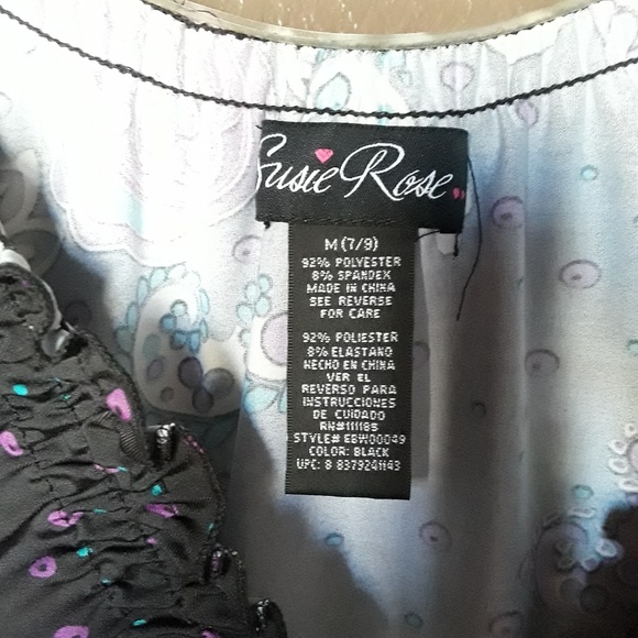 Dress - Picture 3 of 4